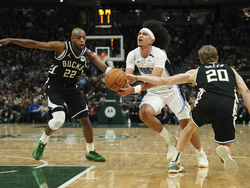 Magic Bucks Basketball