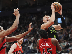Celtics Raptors Basketball