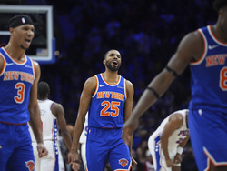 Knicks 76ers Basketball