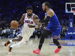 Knicks 76ers Basketball