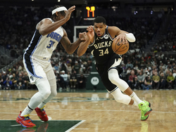 Magic Bucks Basketball