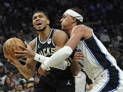Magic Bucks Basketball