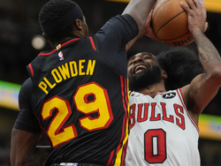 Hawks Bulls Basketball