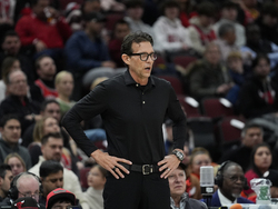 Hawks Bulls Basketball