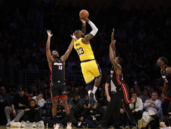 Heat Lakers Basketball