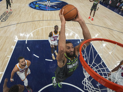 Warriors Timberwolves Basketball
