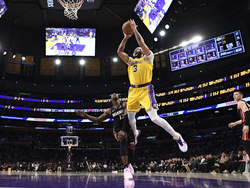 Heat Lakers Basketball