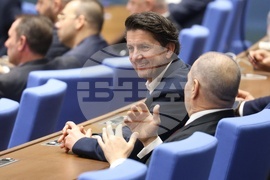 Парламент - заседание - Мирослав Боршош