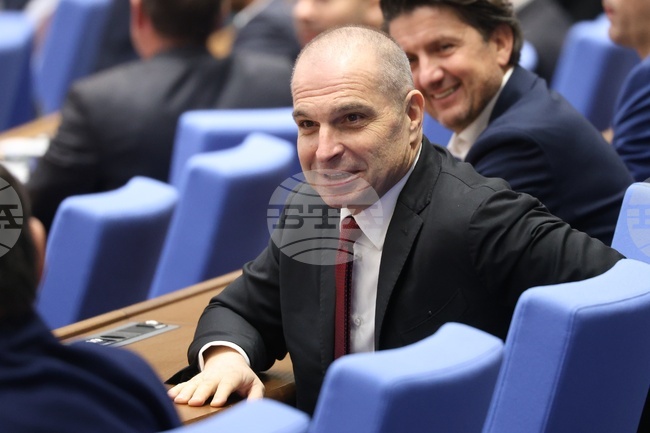 New Transport Minister Grozdan Karadzhov Says Reform in Bulgarian State Railways Is Necessary