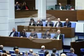 Парламент - заседание