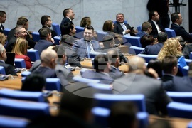 Парламент - заседание