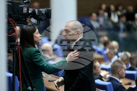 Парламент - заседание