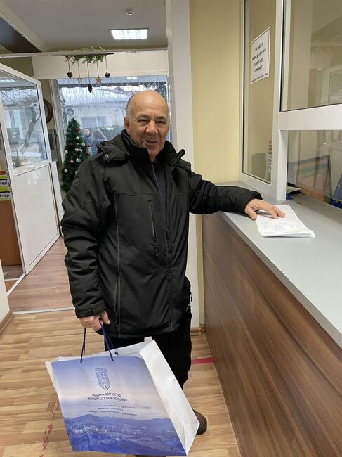 Първият данъкоплатец за 2025 г. на община Момчилград е Мехмед Ахмед