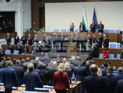 Парламент - заседание - клетва