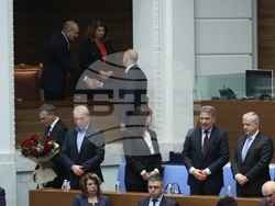 Парламент - заседание