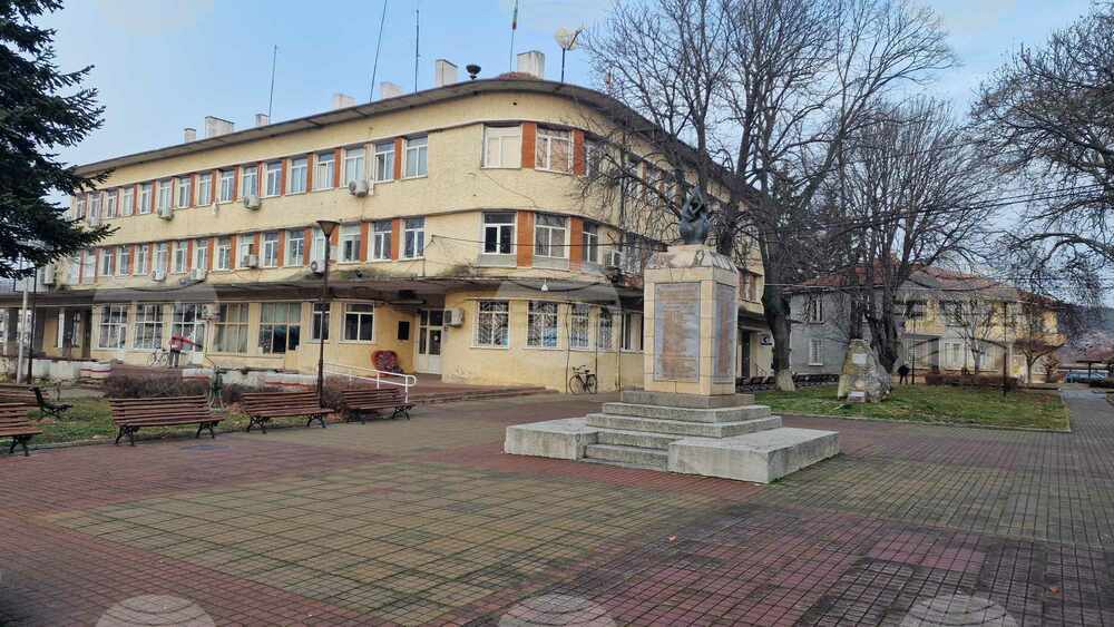 Община Цар Калоян има готовност с проекти за инвестиции в пътната, социална и общинска публична инфраструктура