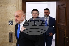 Народно събрание - правителство