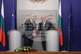 Министерски съвет - предаване на властта - церемония