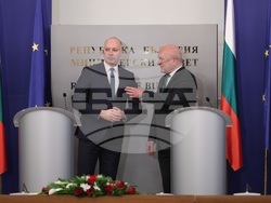 Министерски съвет - предаване на властта - церемония