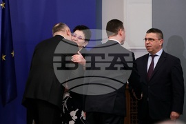 Министерски съвет - предаване на властта - церемония