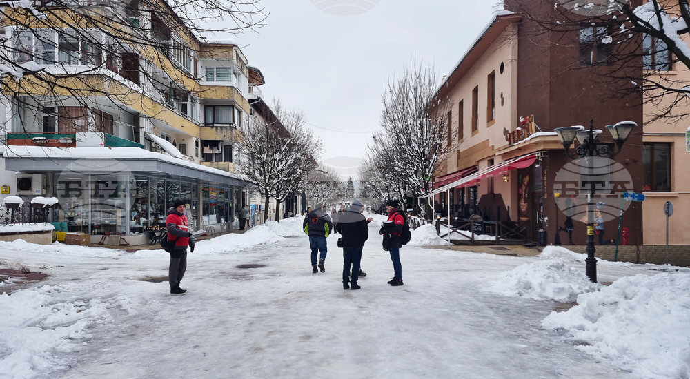 Община Смолян е осъдена да плати 30 000 лева на жена, пострадала при падане на заледена улица в града