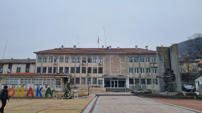 Общинският съвет в Опака ще заседава извънредно след върнати за преразглеждане от областния управител на Търговище решения 