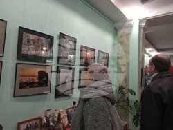 По време на откриването на изложбата-конкурс "Снимка на годината" в Българския културен дом в Одеса.  Снимки: БТА, Одеса