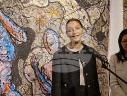 Откриване на изложбата  „Вибрации - Флуидното движение на човешкото тяло“ в галерия „Мисията“. Снимка: Ваня Сухарова/БТА