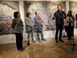 Откриване на изложбата  „Вибрации - Флуидното движение на човешкото тяло“ в галерия „Мисията“. Снимка: Ваня Сухарова/БТА