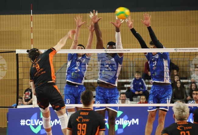 Волейбол - Шампионска лига - мъже - Левски София - Ястжембски (Полша)