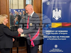 Симеон Сакскобургготски - орден „Звездата на Румъния”