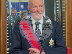 Симеон Сакскобургготски - орден „Звездата на Румъния”