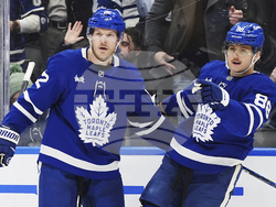 Devils Maple Leafs hockey