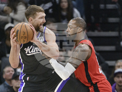 Rockets Kings Basketball