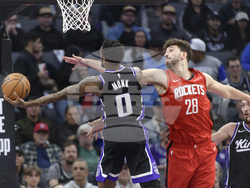 Rockets Kings Basketball