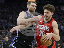 Rockets Kings Basketball