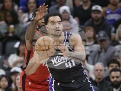 Rockets Kings Basketball