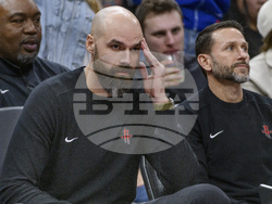 Rockets Kings Basketball