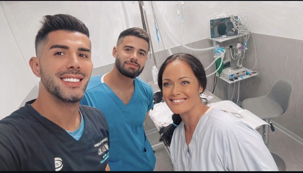 Български ветеринарни лекари от Националната ветеринарна клиника успешно лекуват генетична катаракта при кучета