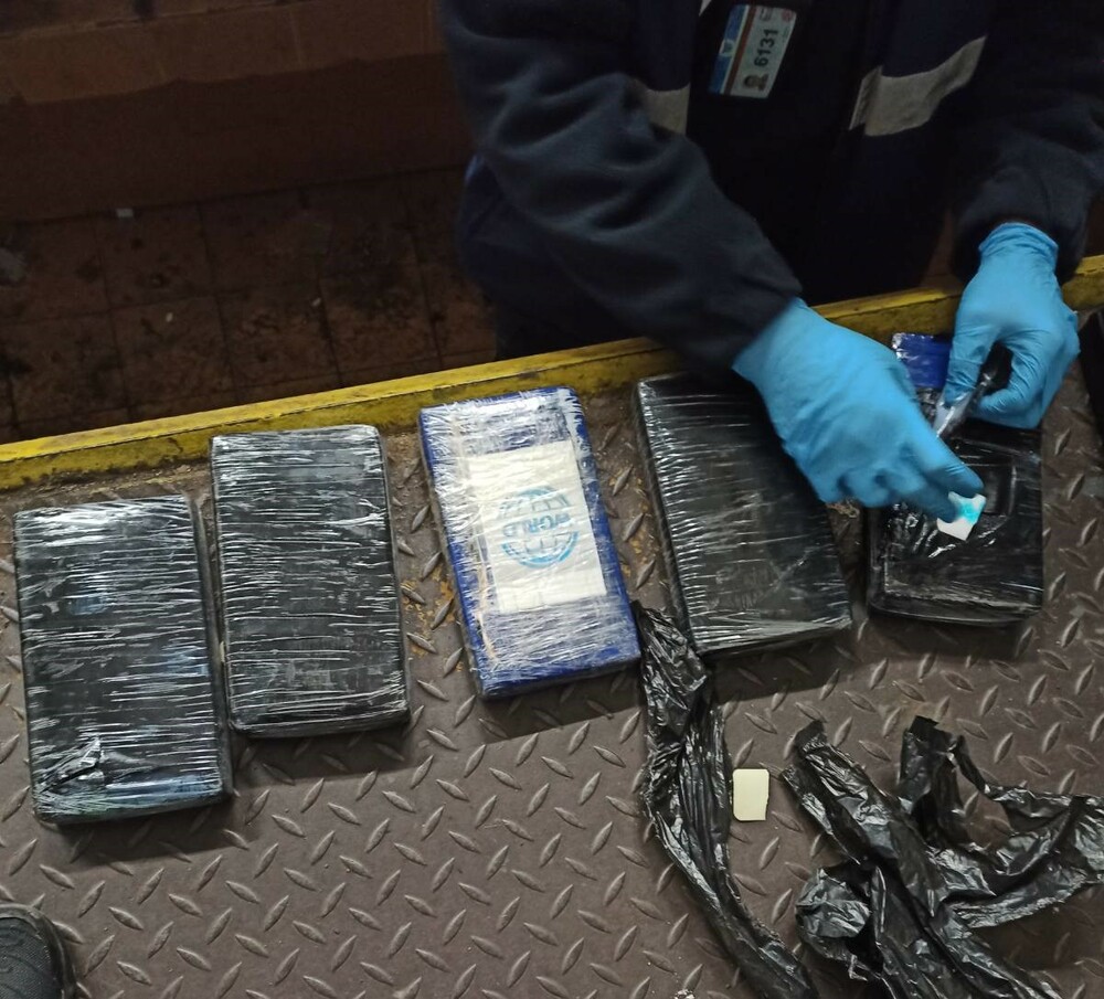 Близо 100 кг наркотични вещества задържа Агенция „Митници“ при провеждане на операция "Регул"