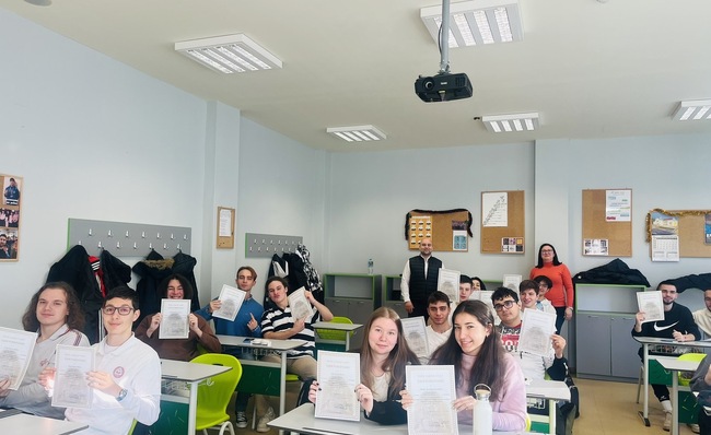 Магистрати от Районна прокуратура - Стара Загора изнесоха лекция пред ученици за престъпленията по транспорта