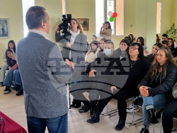 Перник -  доц. Милен Иванон - ученици - среща