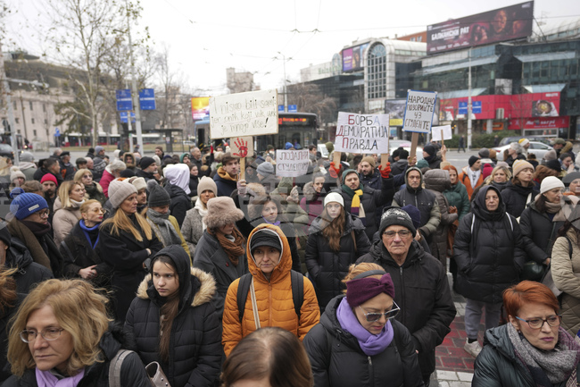 Част от учителите в Сърбия не отидоха на работа за началото на втория учебен срок 