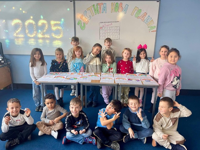 Учениците от подготвителна група в училище „Българче“ в Лондон изработиха календари