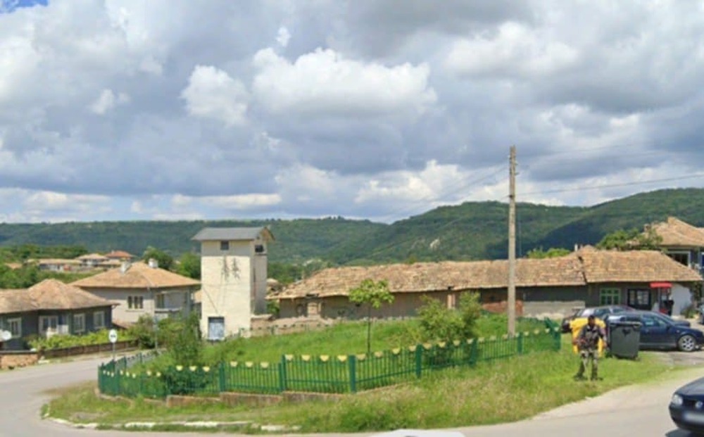 Миряни започнаха кампания по събиране на средства за строеж на православен параклис в Опака