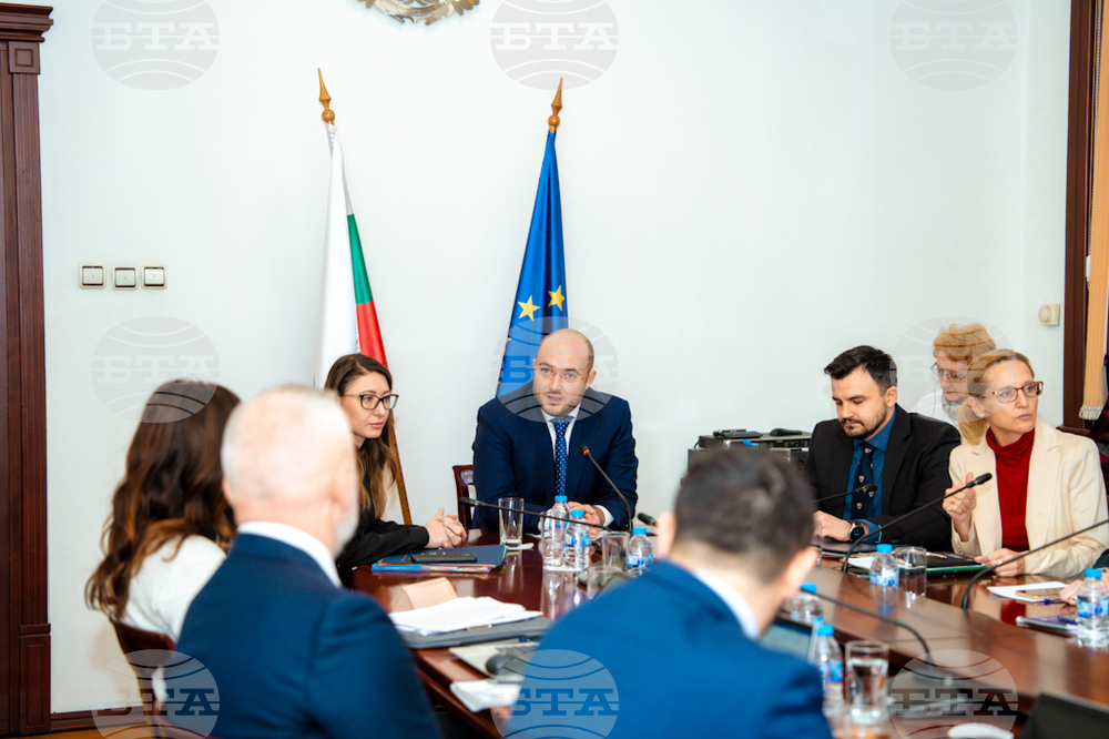 Justice Minister Meets Norwegian Courts Administration Representatives