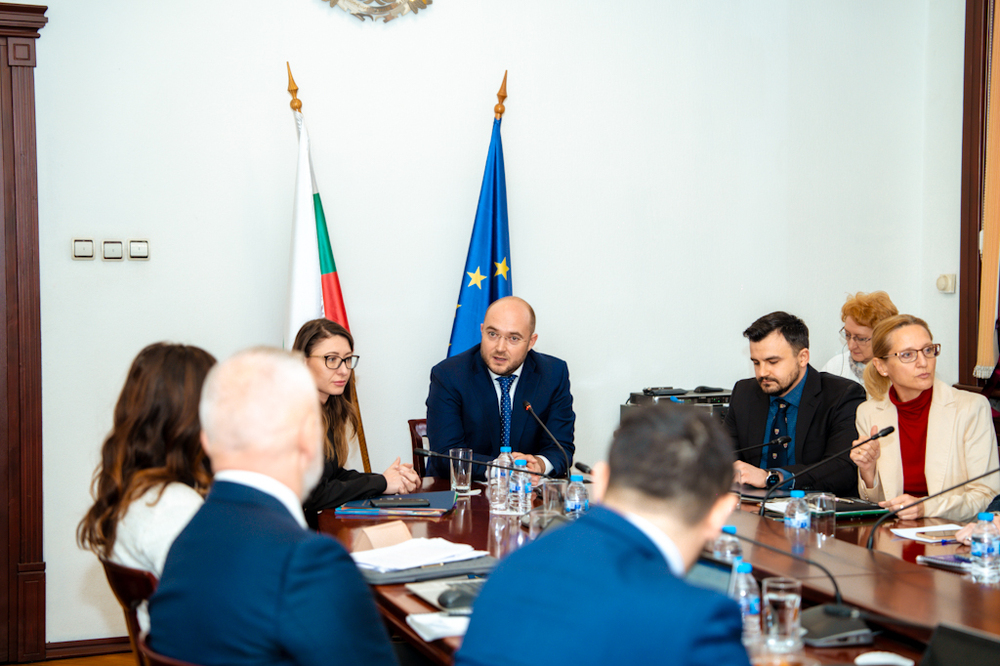 Justice Minister Meets Norwegian Courts Administration Representatives