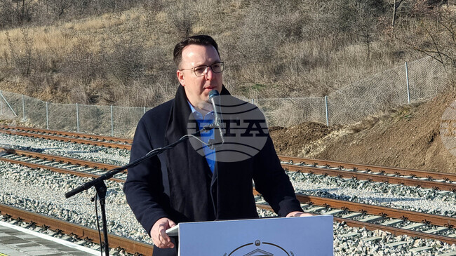 Министърът на транспорта на Северна Македония подкрепи блокадата на границите, организирана от превозвачите в страната