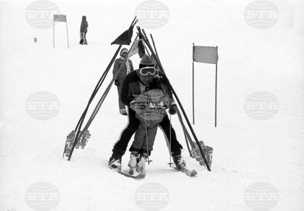 Зимна спартакиада „Мама, татко и аз” на Витоша през 1983 година