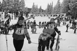 Зимна спартакиада „Мама, татко и аз” на Витоша през 1983 година